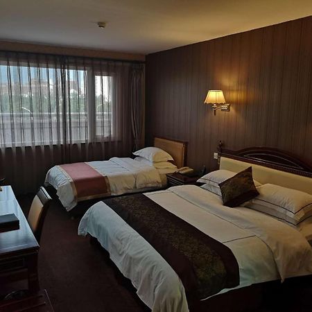 Beijing Commercial Business Hotel Bagian luar foto