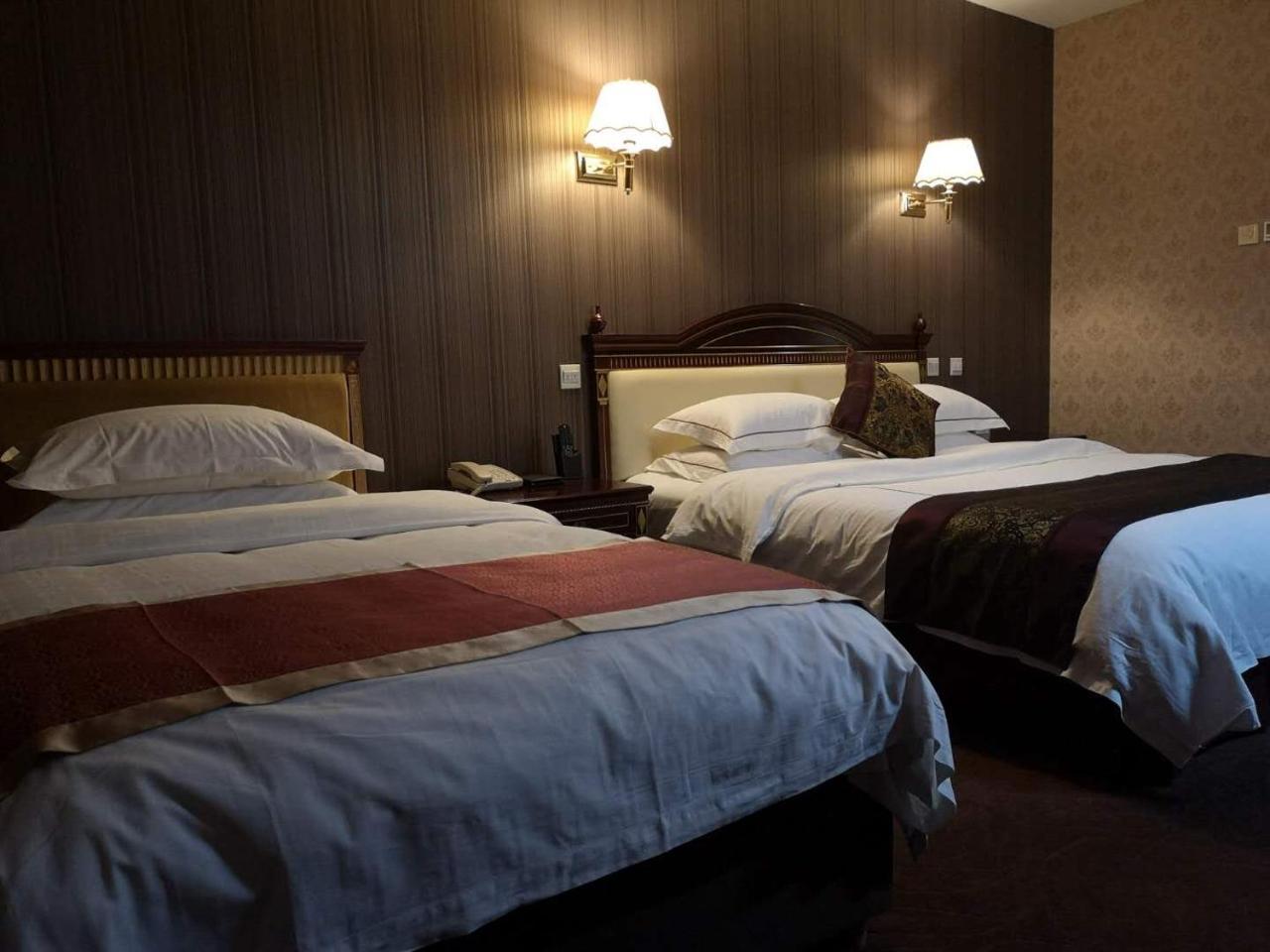 Beijing Commercial Business Hotel Bagian luar foto