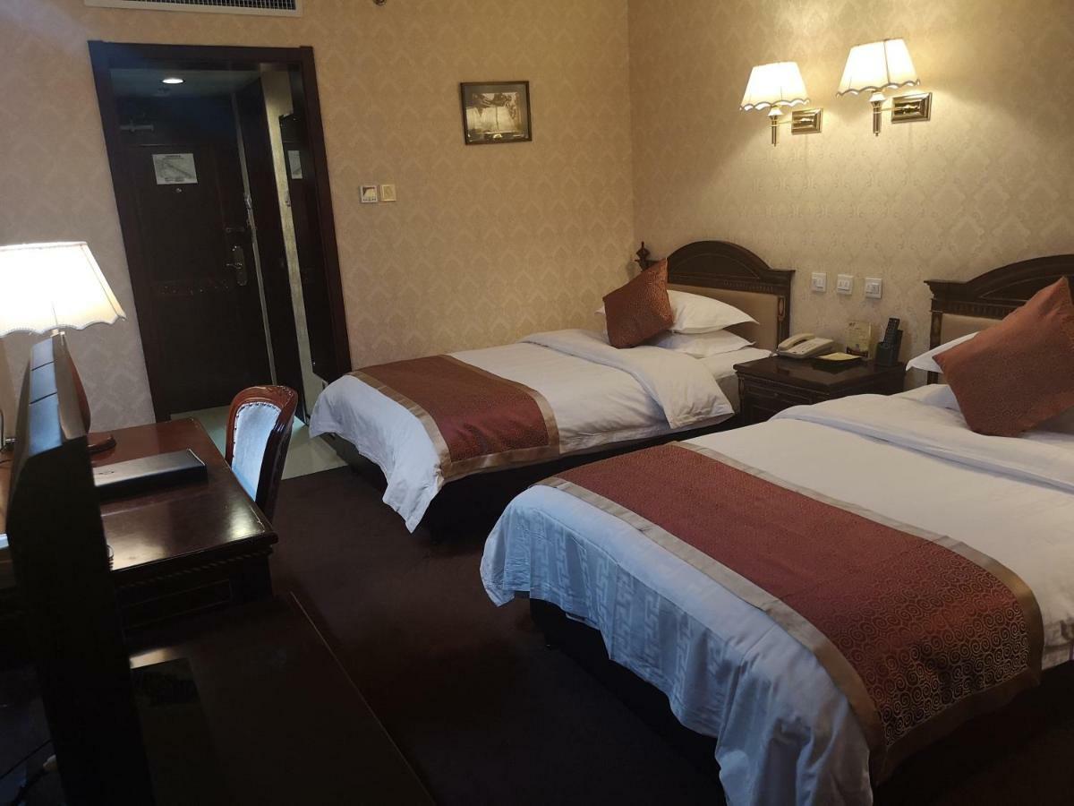 Beijing Commercial Business Hotel Bagian luar foto